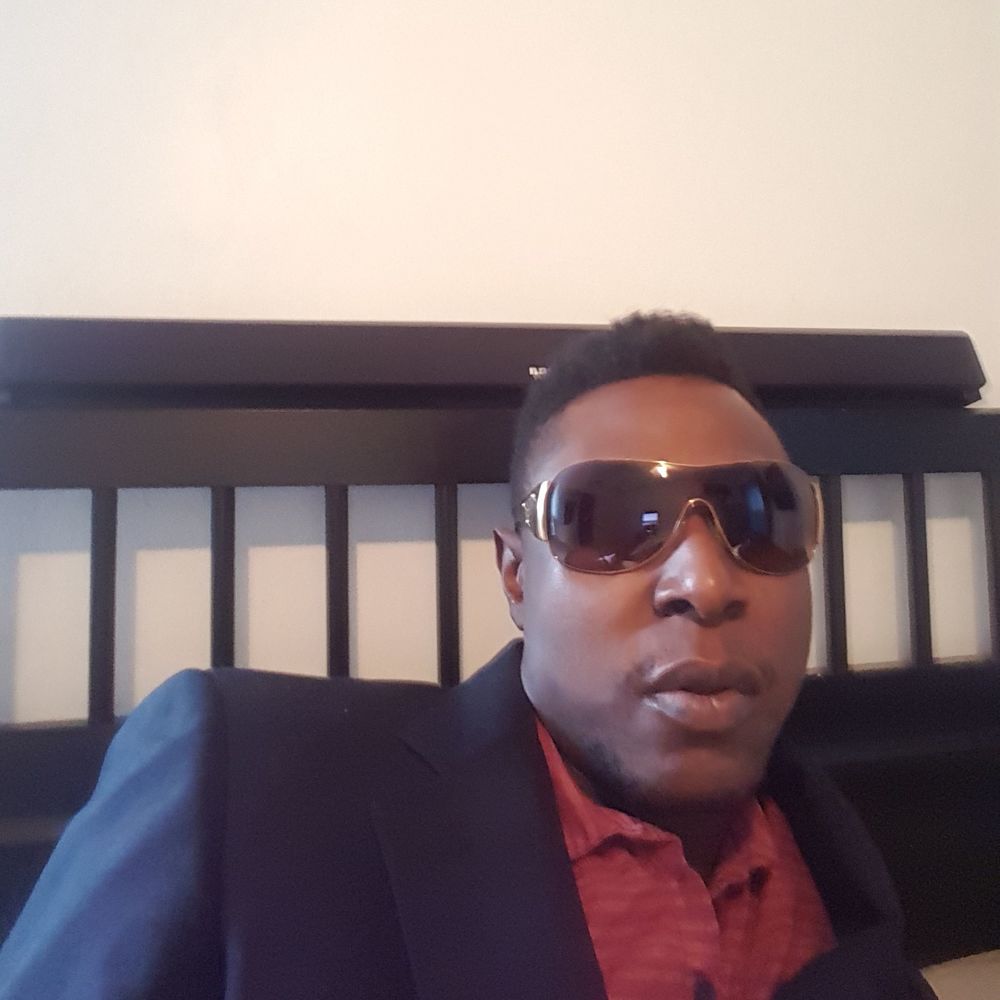 Meet your Posher, Claudeljules